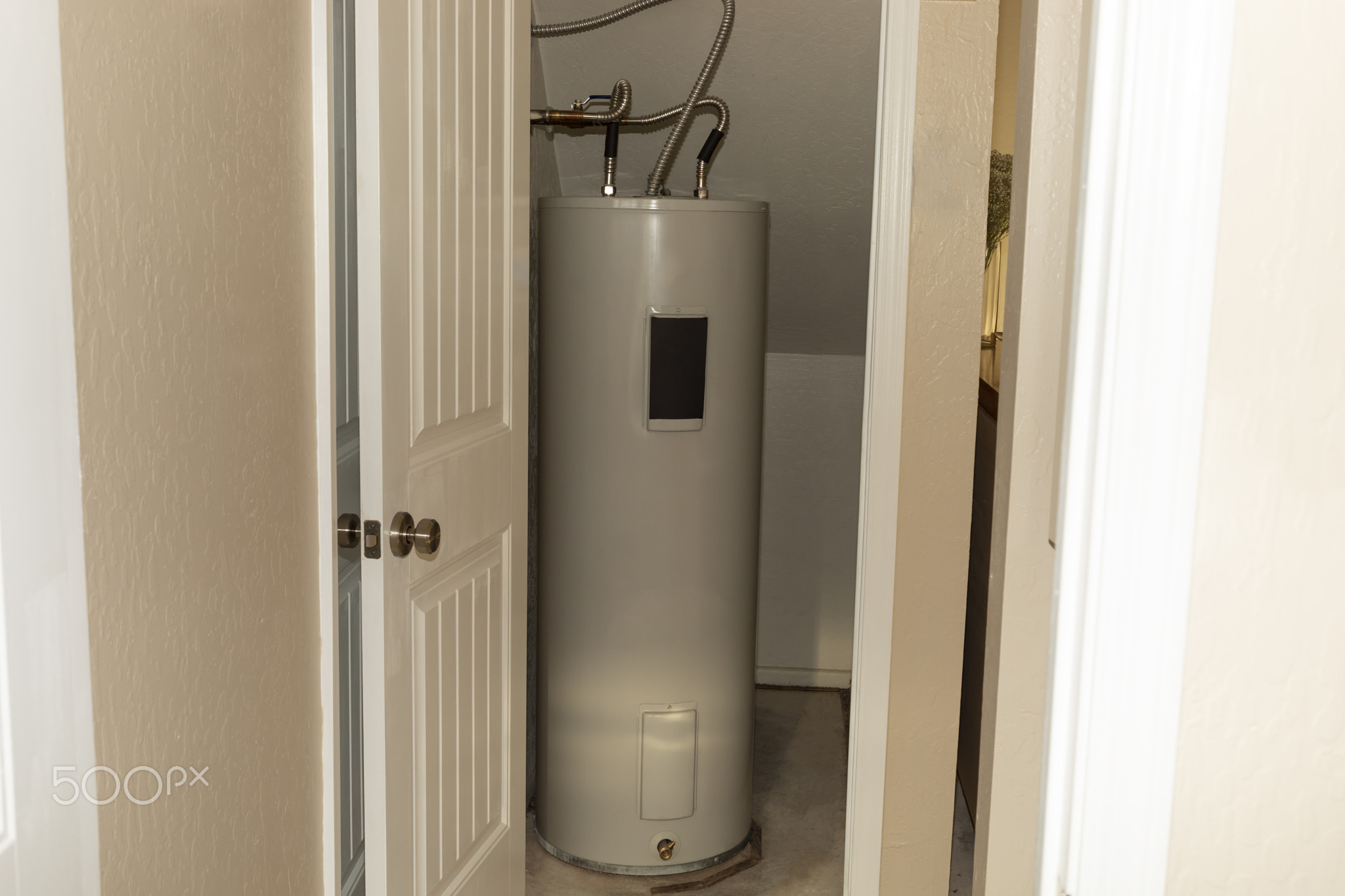 Automatic Storage Water Heater 75 Gal In Storeroom. Modern Electric
