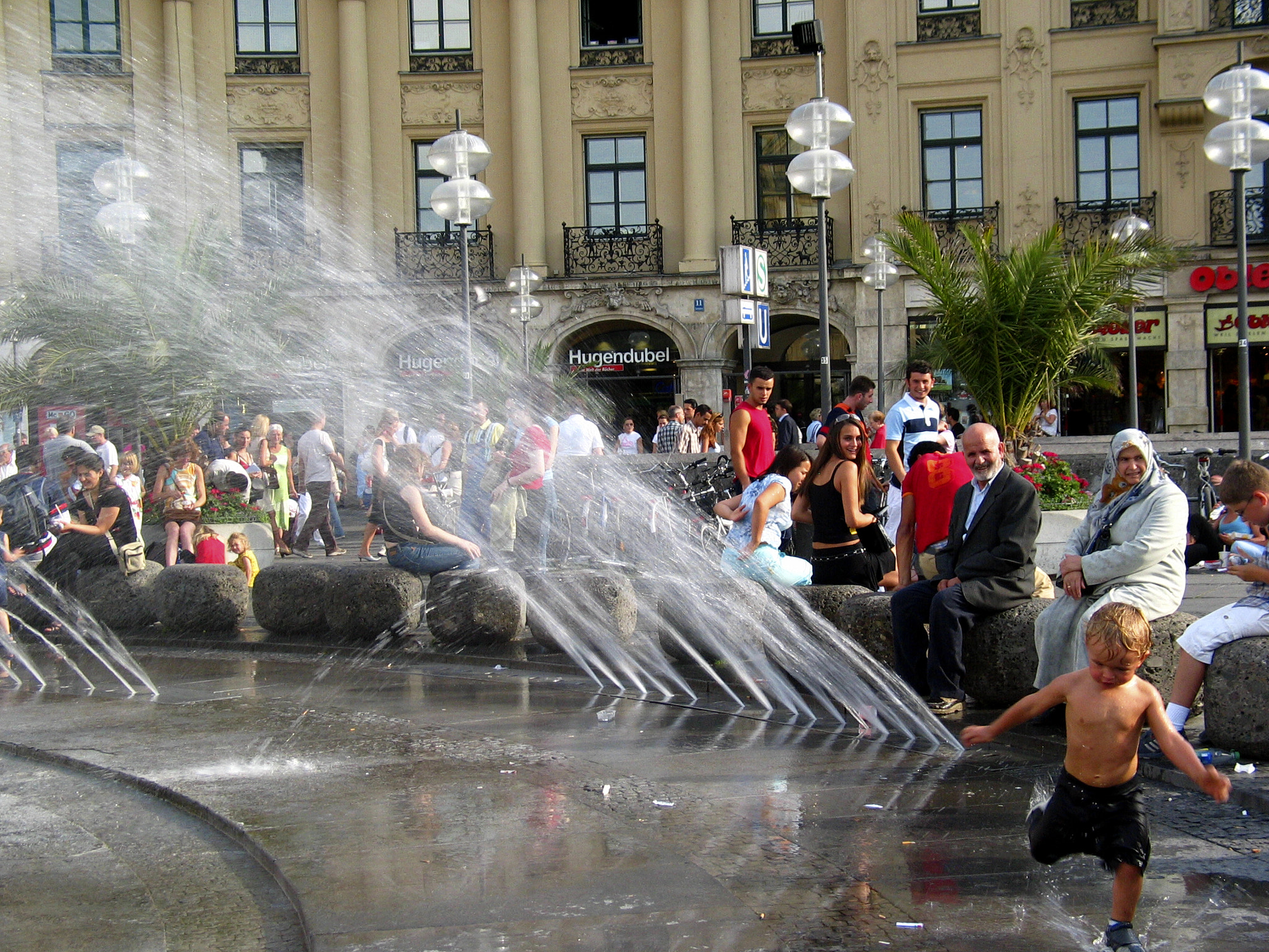 v2?sig=0425ad0d760699f2646ab5ce5546511b2fdec9e964de3ba9d0e5e71aca1179da