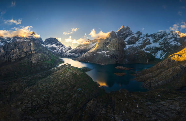 Vibrant Mountain Landscape with Turquoise Lake Evoking Serenity