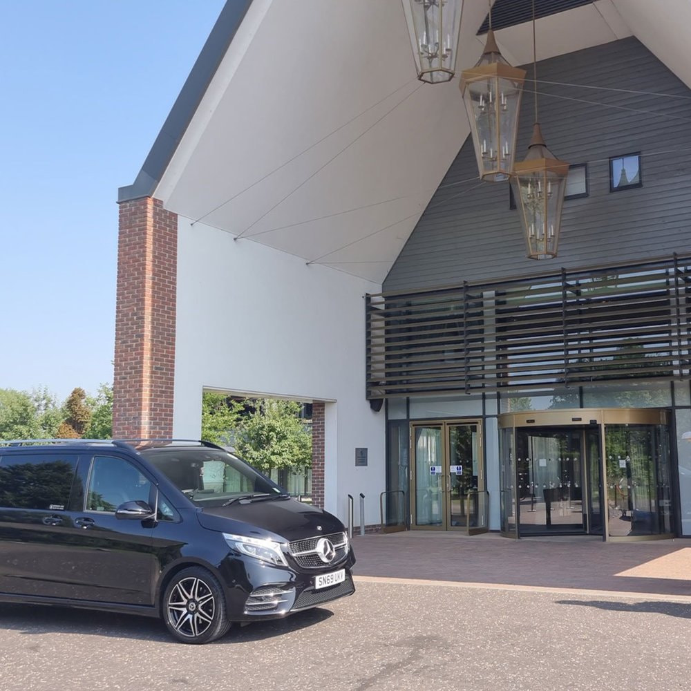 INTERNATIONAL AIRPORT TAXI SERVICE | INTERNATIONAL TAXI BOOKING | LUXURY COACH HIRE LONDON | LUXURY