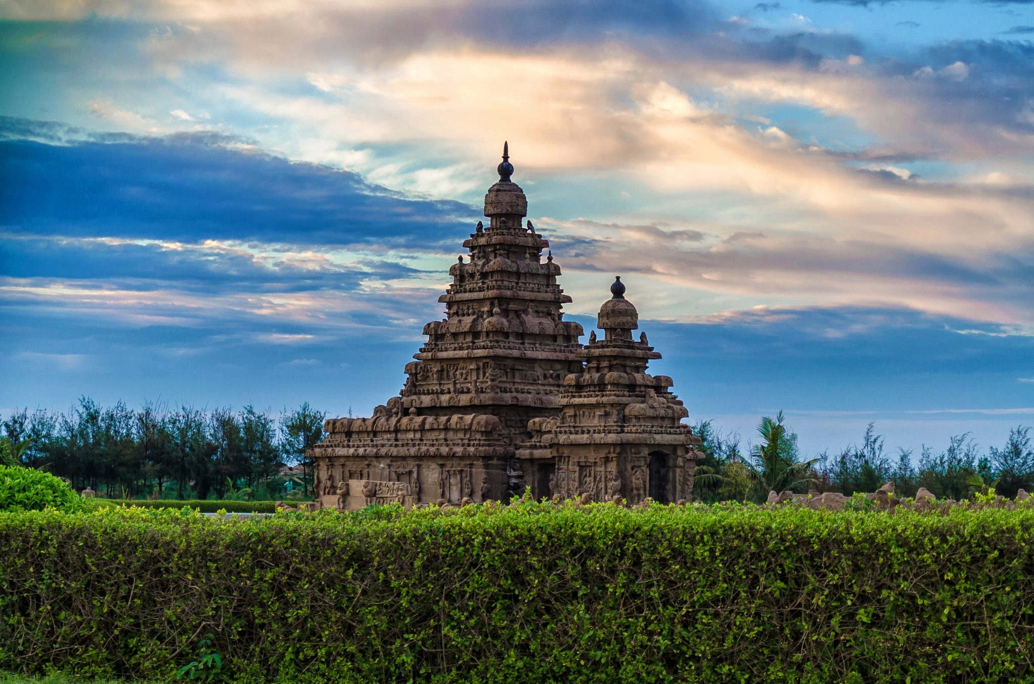 Seashore Temple by Ivon Murugesan - Photo 108376375 / 500px