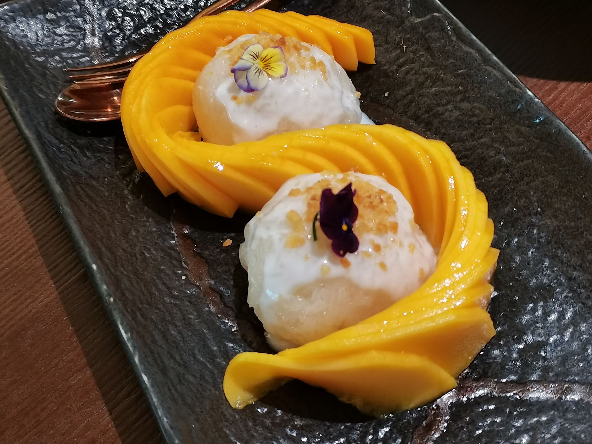 Mango sticky rice
