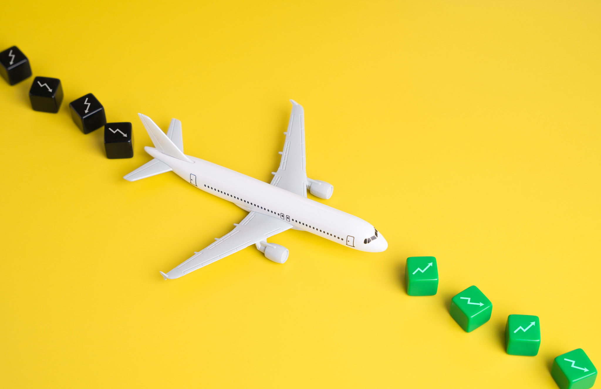 Airline aircraft, income and expenses. Remain cost-effective and profitable transport. Ticket pricin