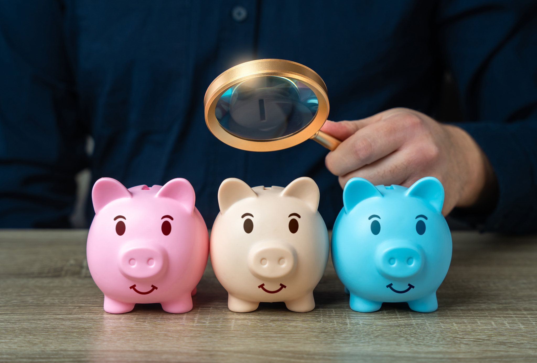 Analysis of the liquidity of savings and their reliability. High income interest rate on account bal