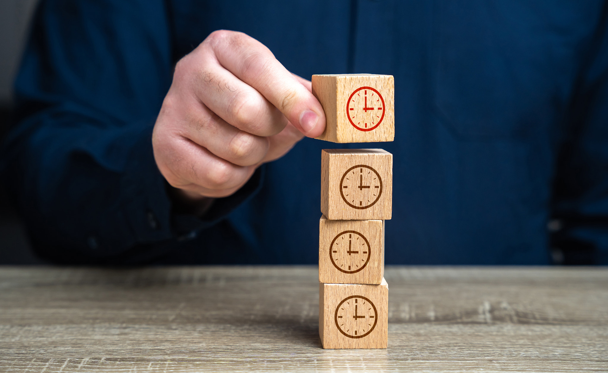 Build a schedule. Time estimation blocks, efficiently adjusting schedules. Balancing work and life.