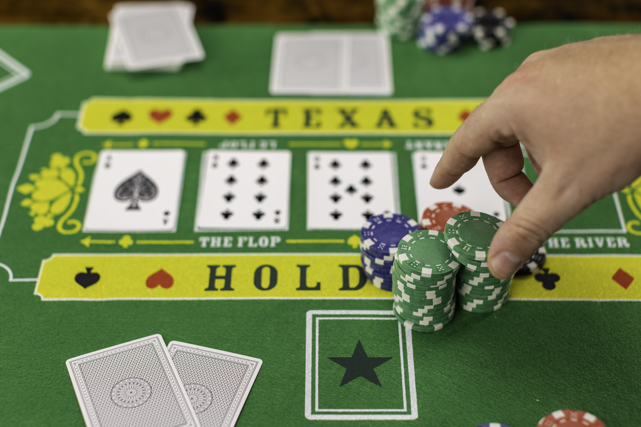 Playing Cards: Texas Hold'em Poker