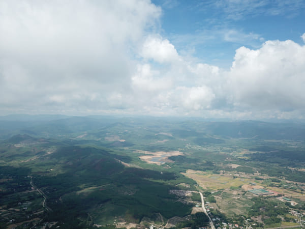 Thiên nhiên thị xã còn mảng xanh rất nhiều, hy vọng nó còn được duy trì