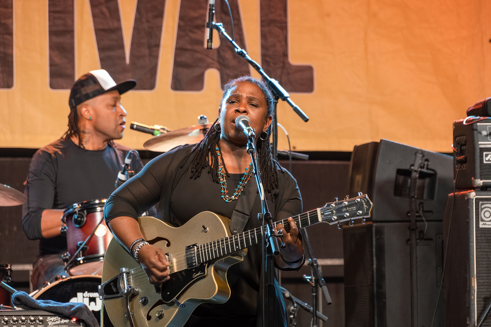 Ruthie Foster Sings and Plays Guitar