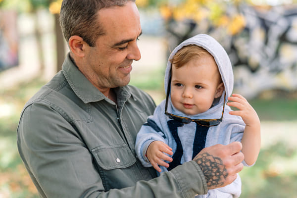 Father and son in park by Olha Dobosh on 500px.com