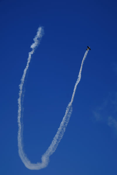 Sukhoi Su-31 acrobatics by Daniel Hellin on 500px.com