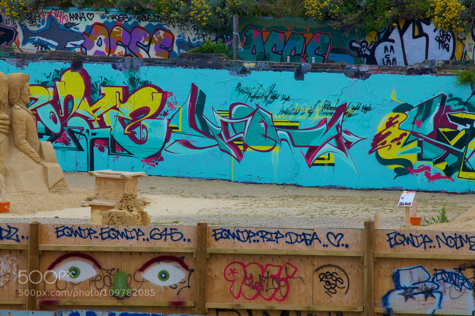 Canon EOS 5D Mark II sample photo. I'm looking at you photography