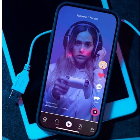 What is TikTok Custom and Random Comments Service
