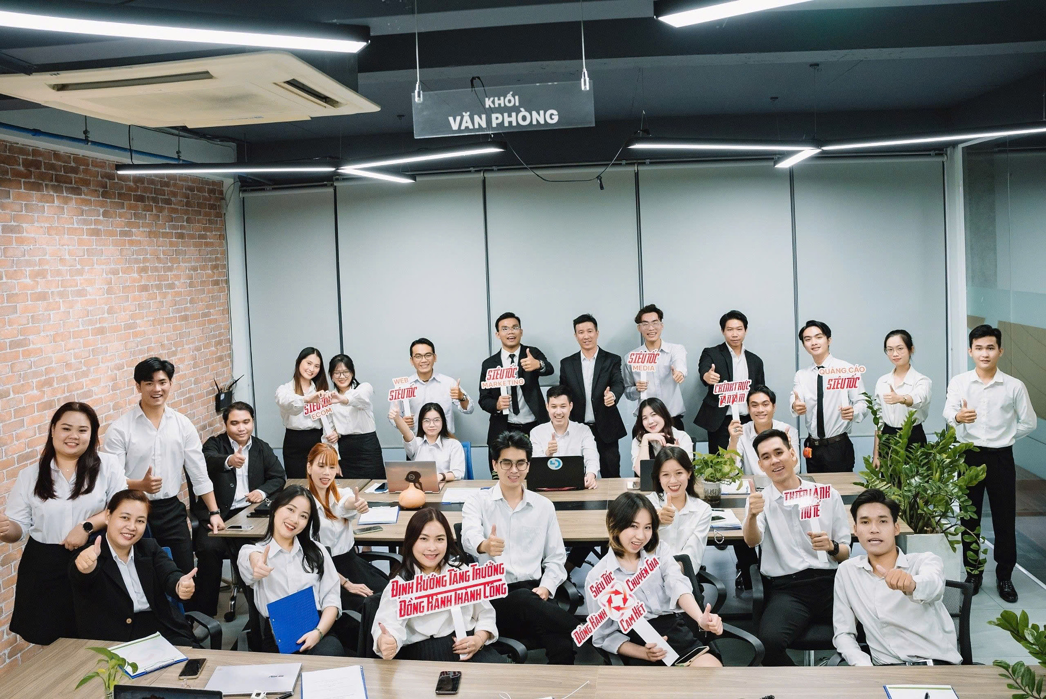 v2?sig=dfd94a57f73d0118995545bed08ddbb7e6d6442f25099c84c70f0282c93d108b