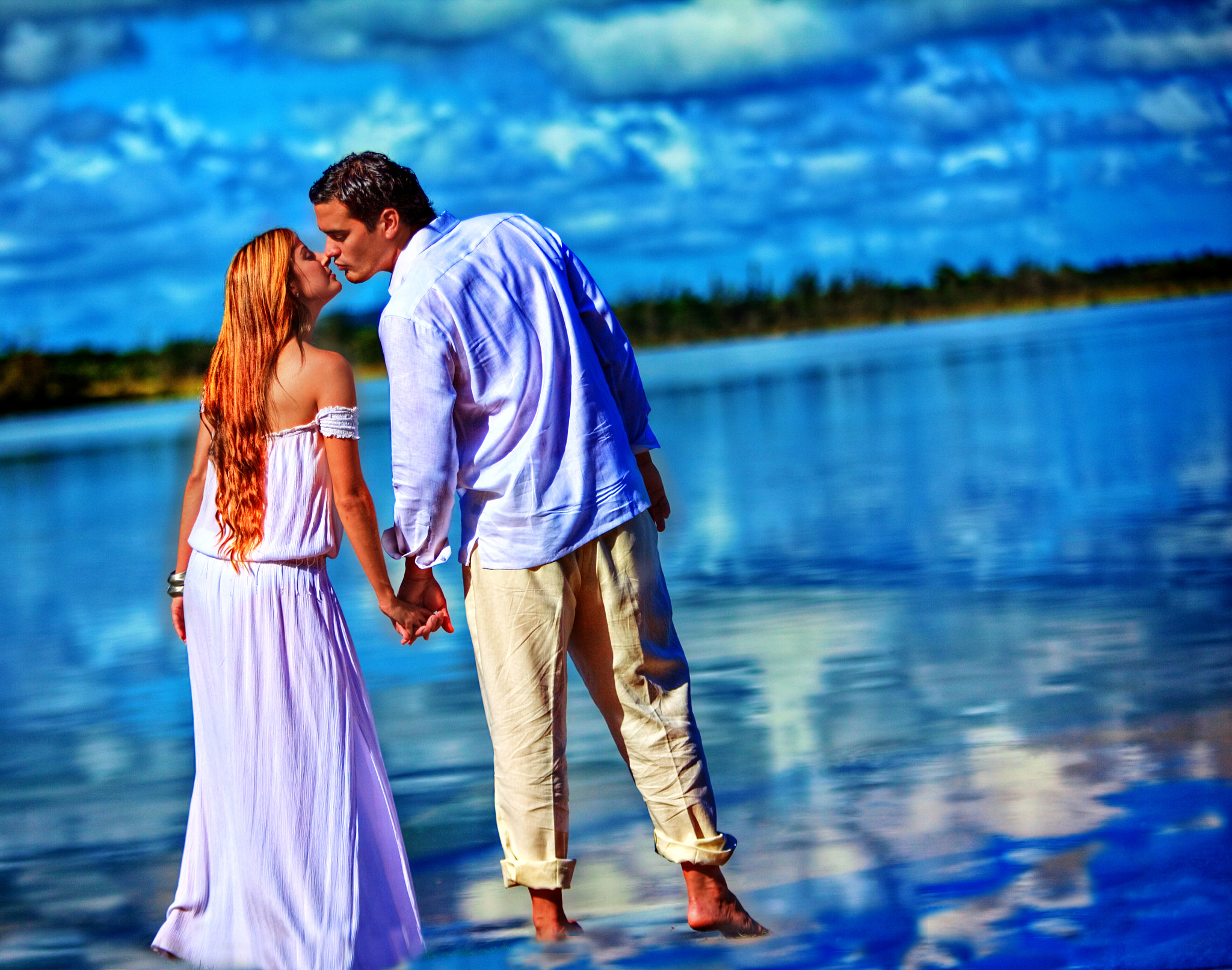 Kiss at the Lake by Rene Rosado / 500px