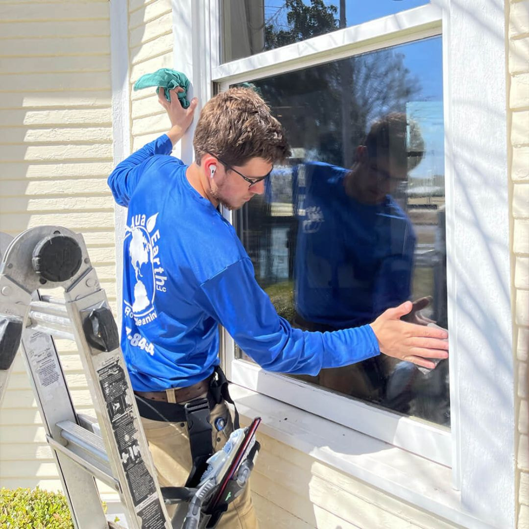 Find the Expert Window Cleaning Services in Memphis, TN