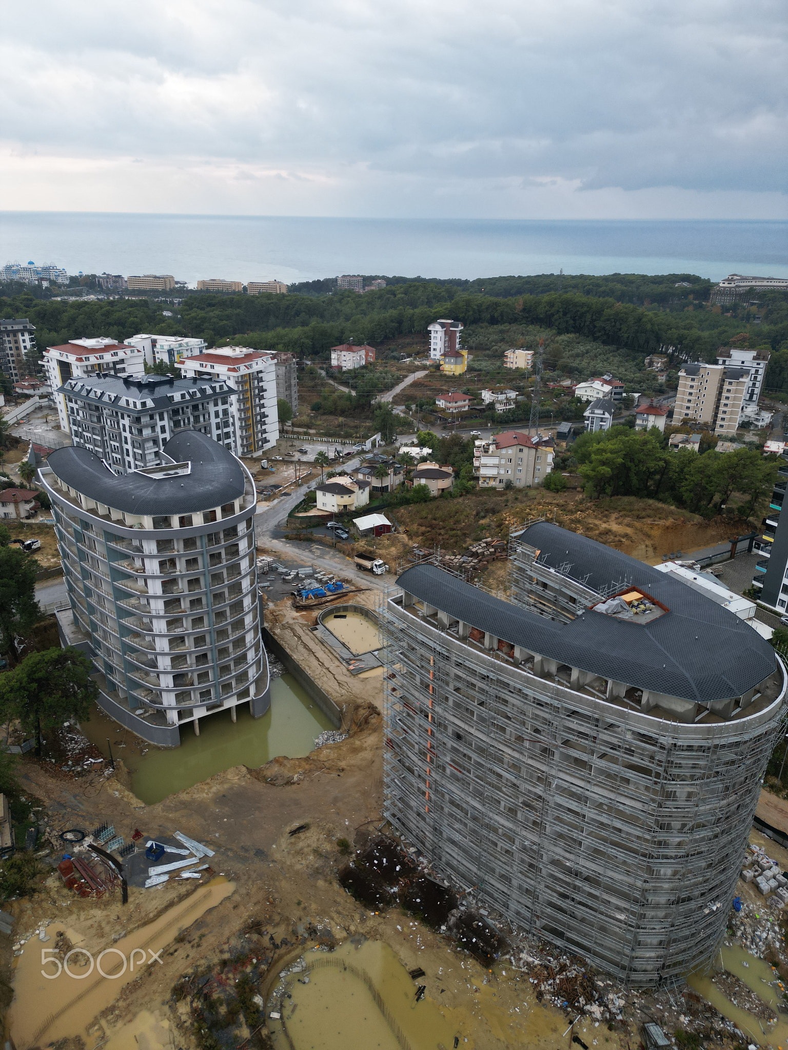 villas in nature mountains residential complexes