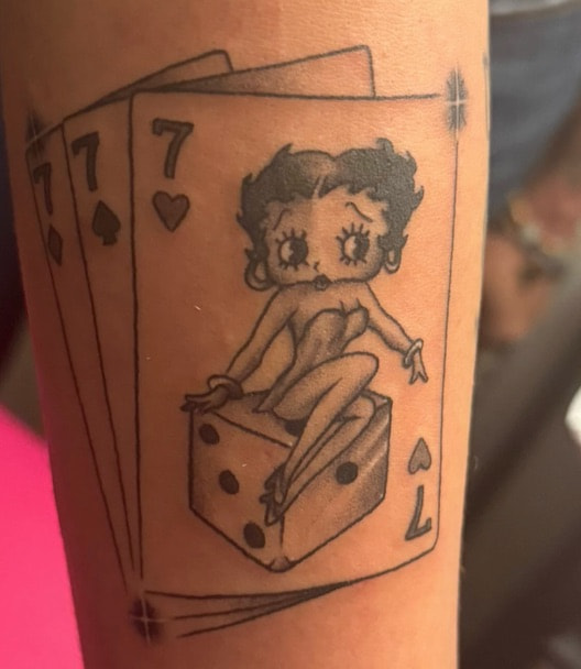 Betty Boop meets a deck of cards