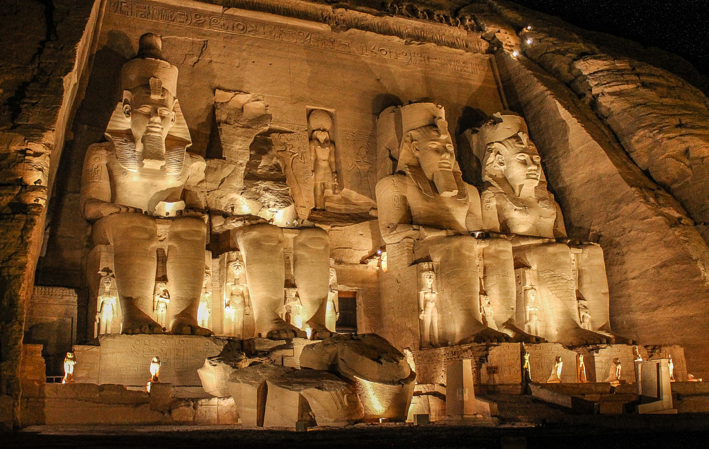 Abu Simbel Ramses II temple by Matias Etchevarne on 500px.com