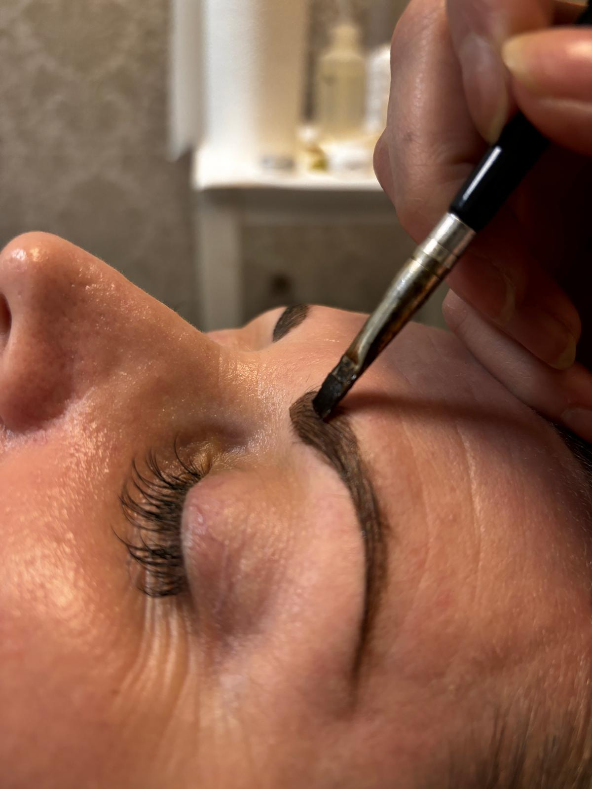 Schöne, gepflegte Nägel sind der perfekte Hingucker – ob im Alltag oder bei besonderen Anlässen