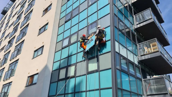 Fast and Reliable Emergency Glass Door Replacement by UK Emergency Glass
