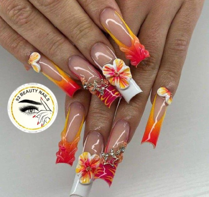 Perfekte N&auml;gel f&uuml;r jeden Anlass! \uD83D\uDC85✨ Tr&auml;umen Sie von wundersch&ouml;nen, perfekt gepflegten N&auml;geln