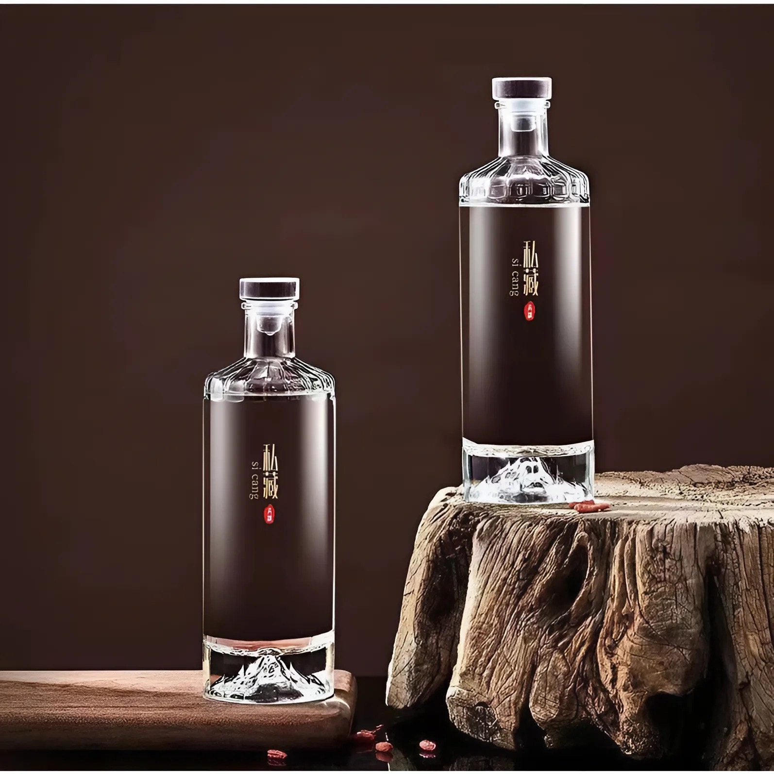 Chai thủy tinh đựng rượu