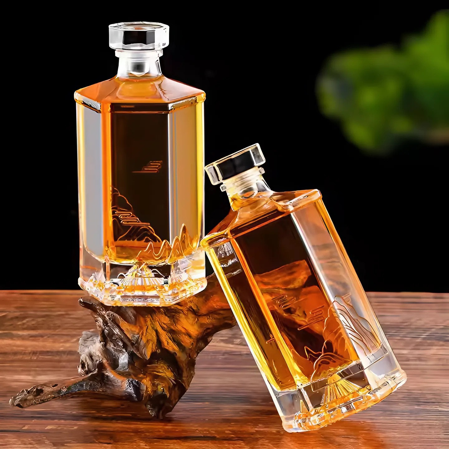 Chai đựng rượu thủy tinh đẹp mắt