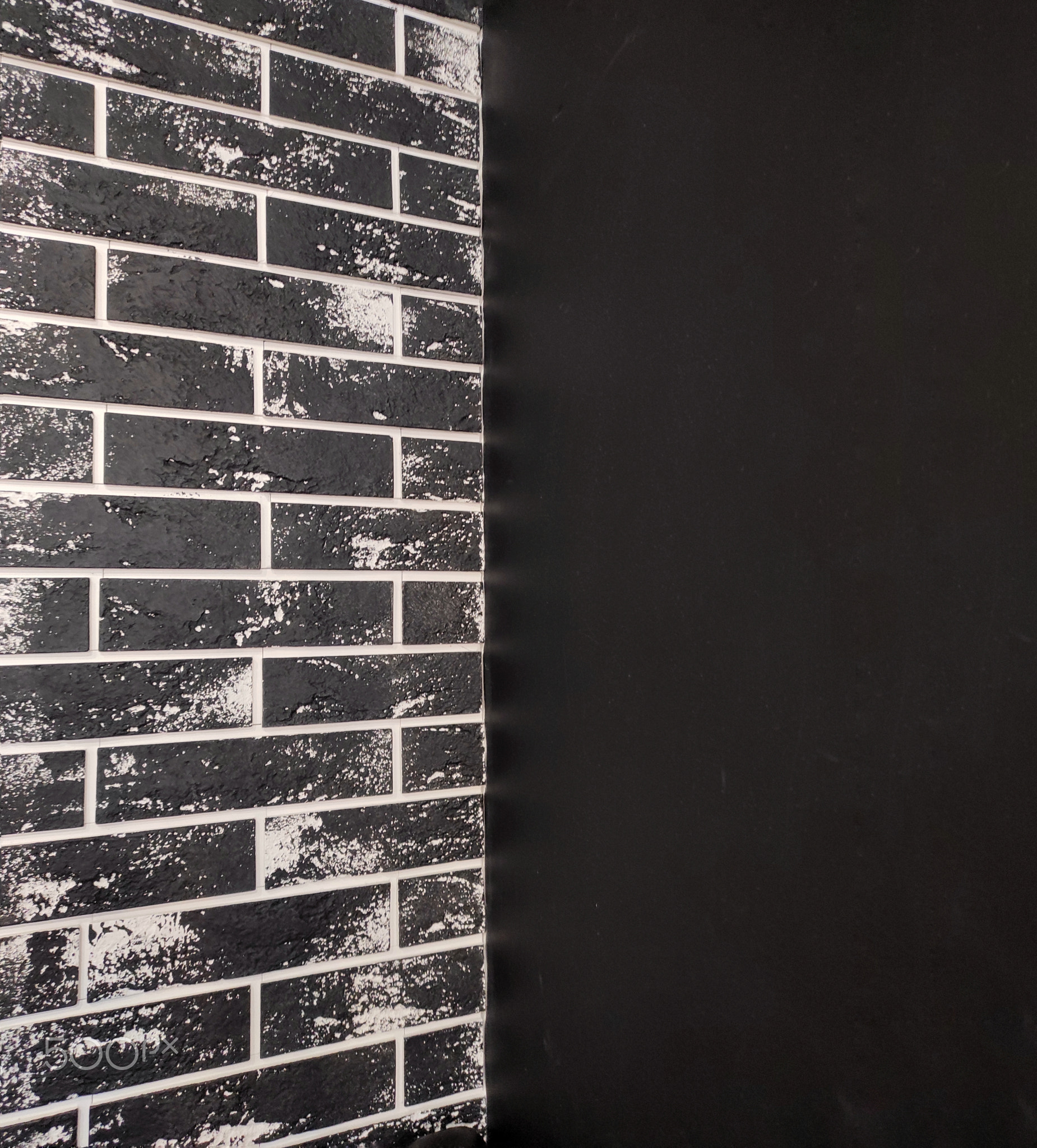 Double background black and black and white bricks