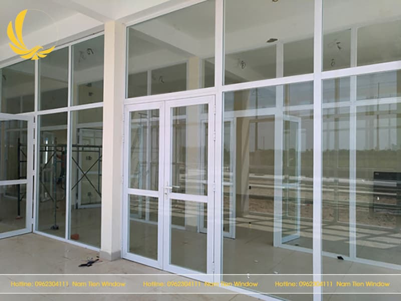 Vách Ngăn Nhôm Kính Xingfa - Giải Pháp Không Gian Hiện Đại, Tinh Tế