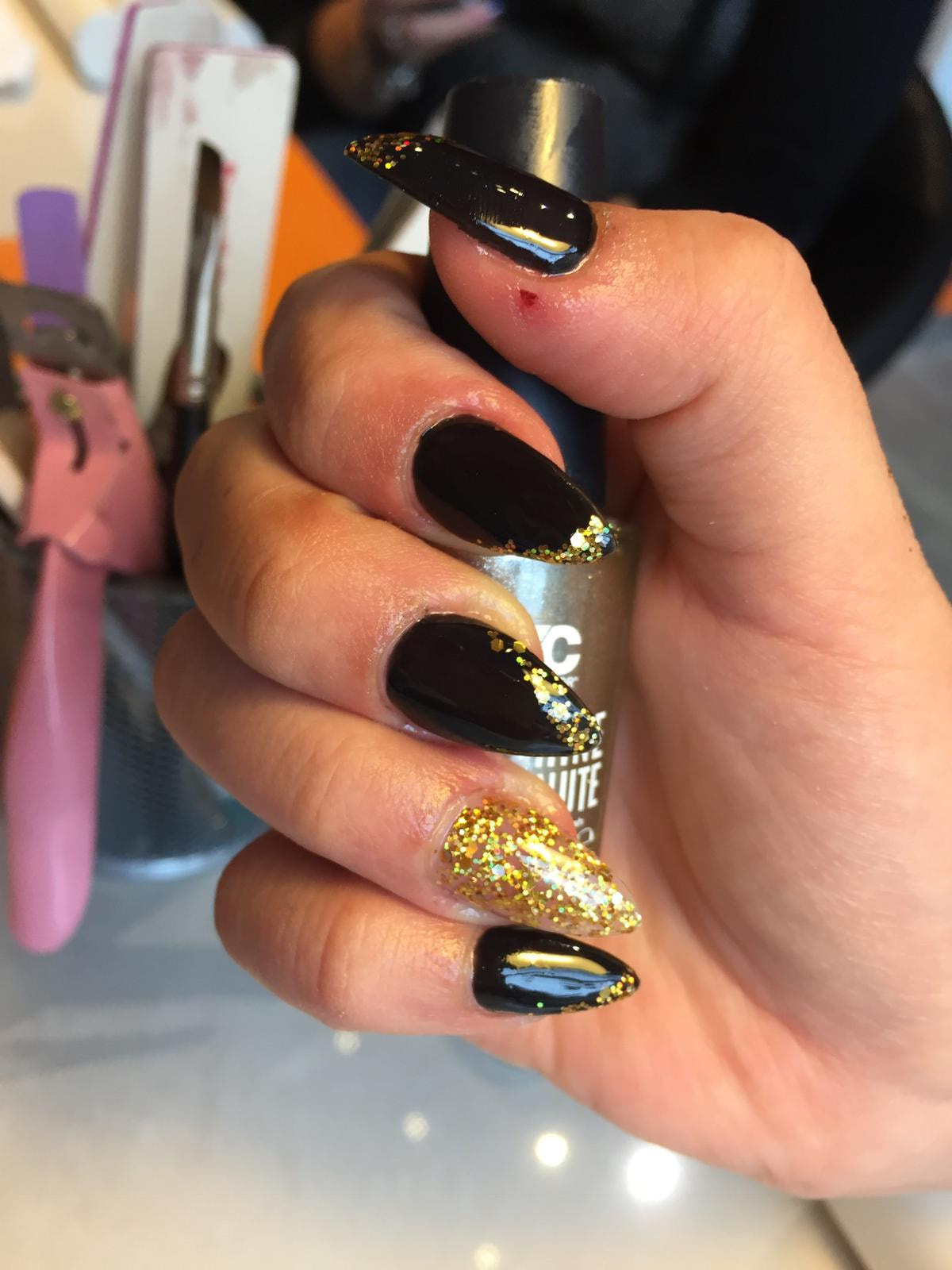 ✨ Nagelträume werden wahr! ✨ Träumst du von starken, glänzenden und perfekt geformten Nägeln? \uD83C\uDF1F