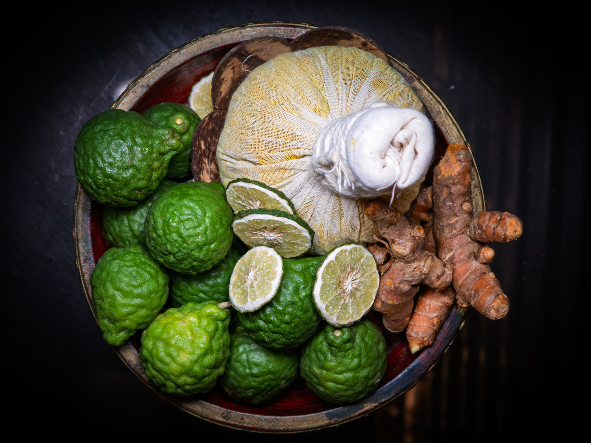Traditional Thai Spa Ingredients with Kaffir Lime and Turmeric