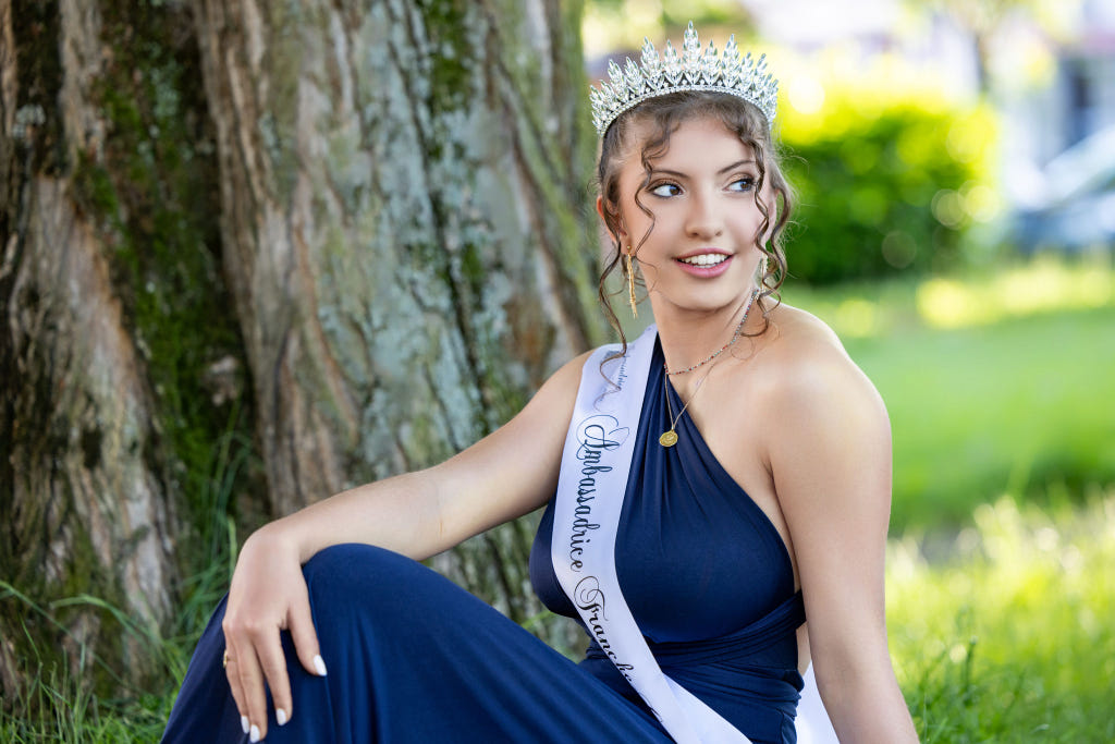 草金鱼 by cczitt | 500px