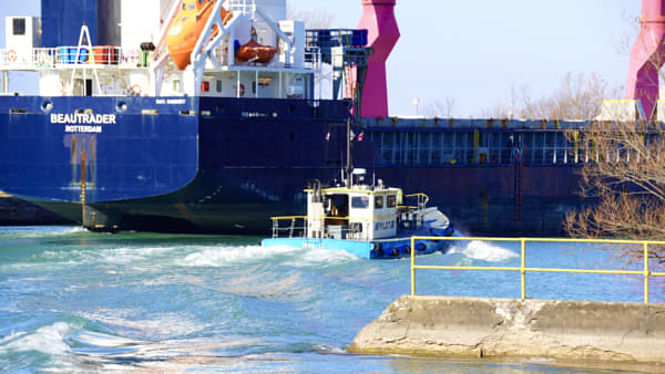 Ship Beautrader 2025-11-20 (1) by Paul S on 500px.com