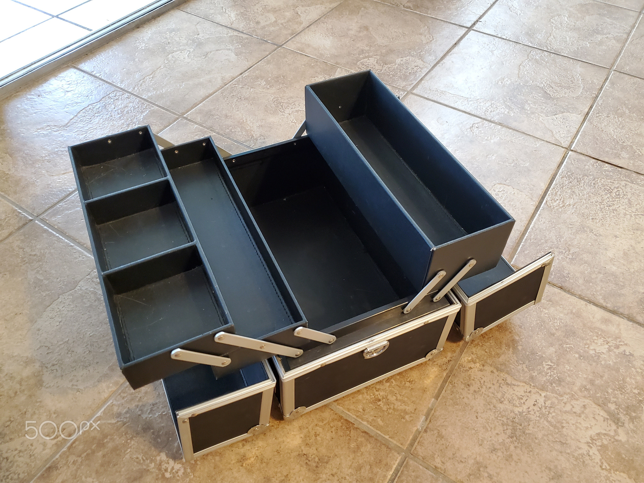 Black Hard Storage Case with Many Compartments for Travel and Organization