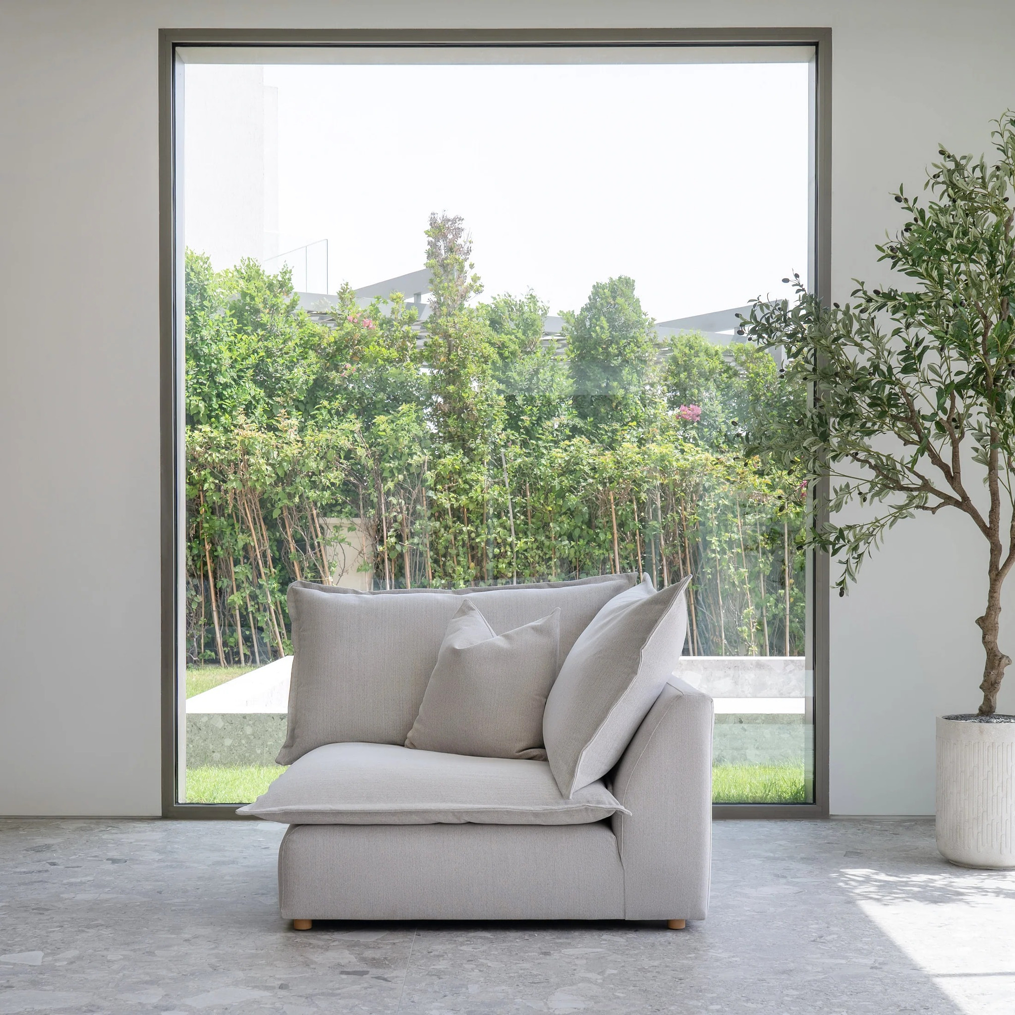 Buy Modern Modular Sofa Find That Fits Any Space – ANTARRIA