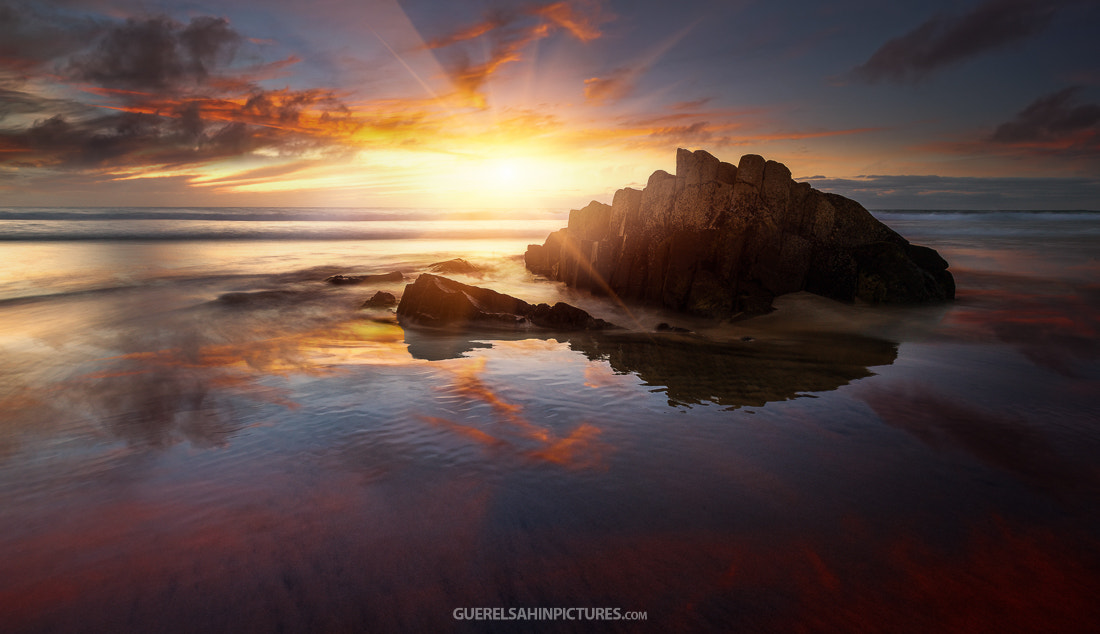 Rock on Fire by guerel sahin - Photo 111949989 / 500px