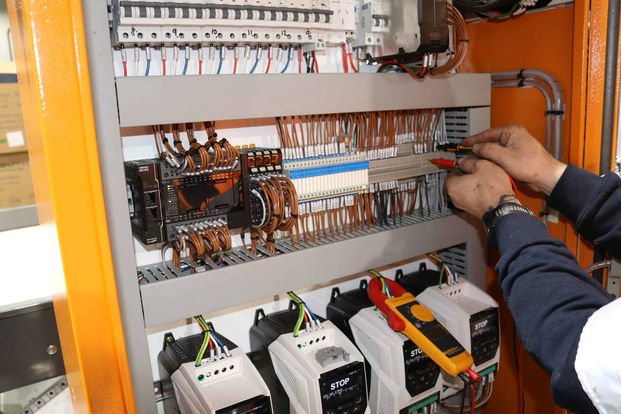 Professional Industrial Electrician