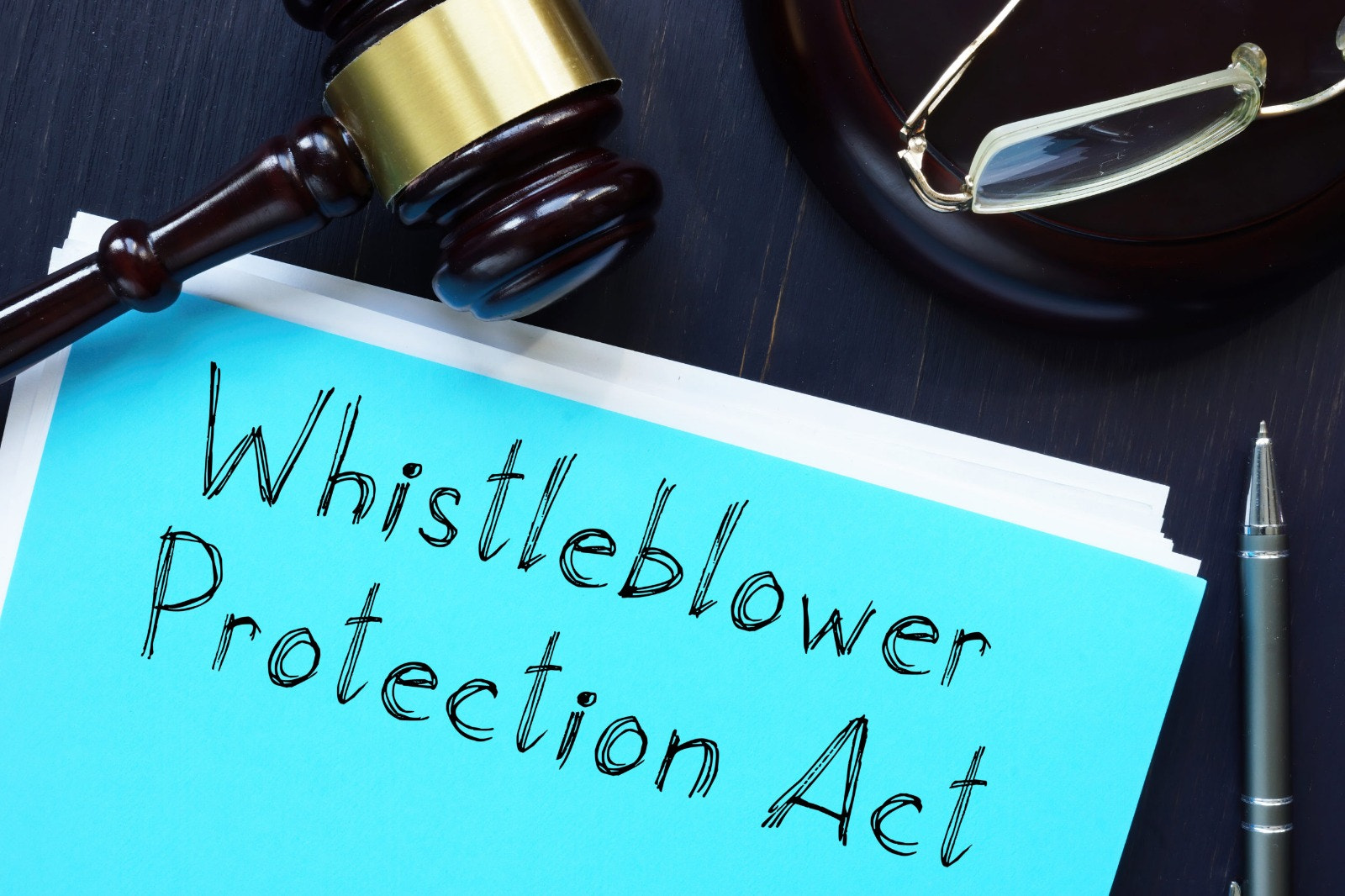 Whistleblower Protection Act for Healthcare Employees | Oberheiden P.C.