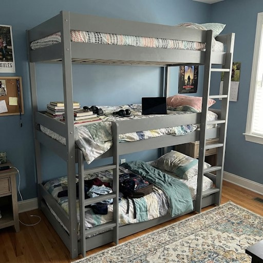 Triple Sleeper: Maximum Capacity