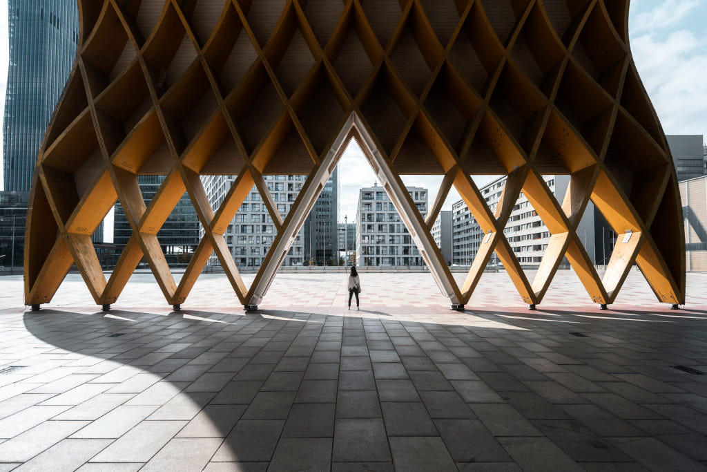 Abstract Light Trails Illustrating Dynamic Movement and Energy ...