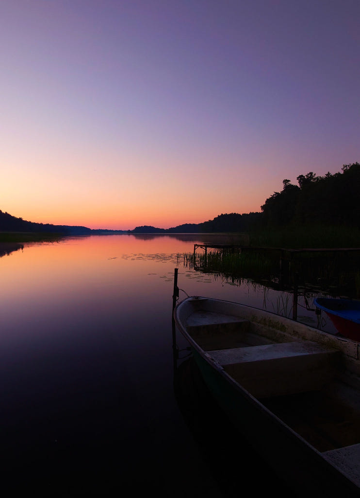 Abstract Light Trails Illustrating Dynamic Movement and Energy ...