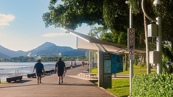 Cairns Esplanade by Paul Amyes on 500px.com