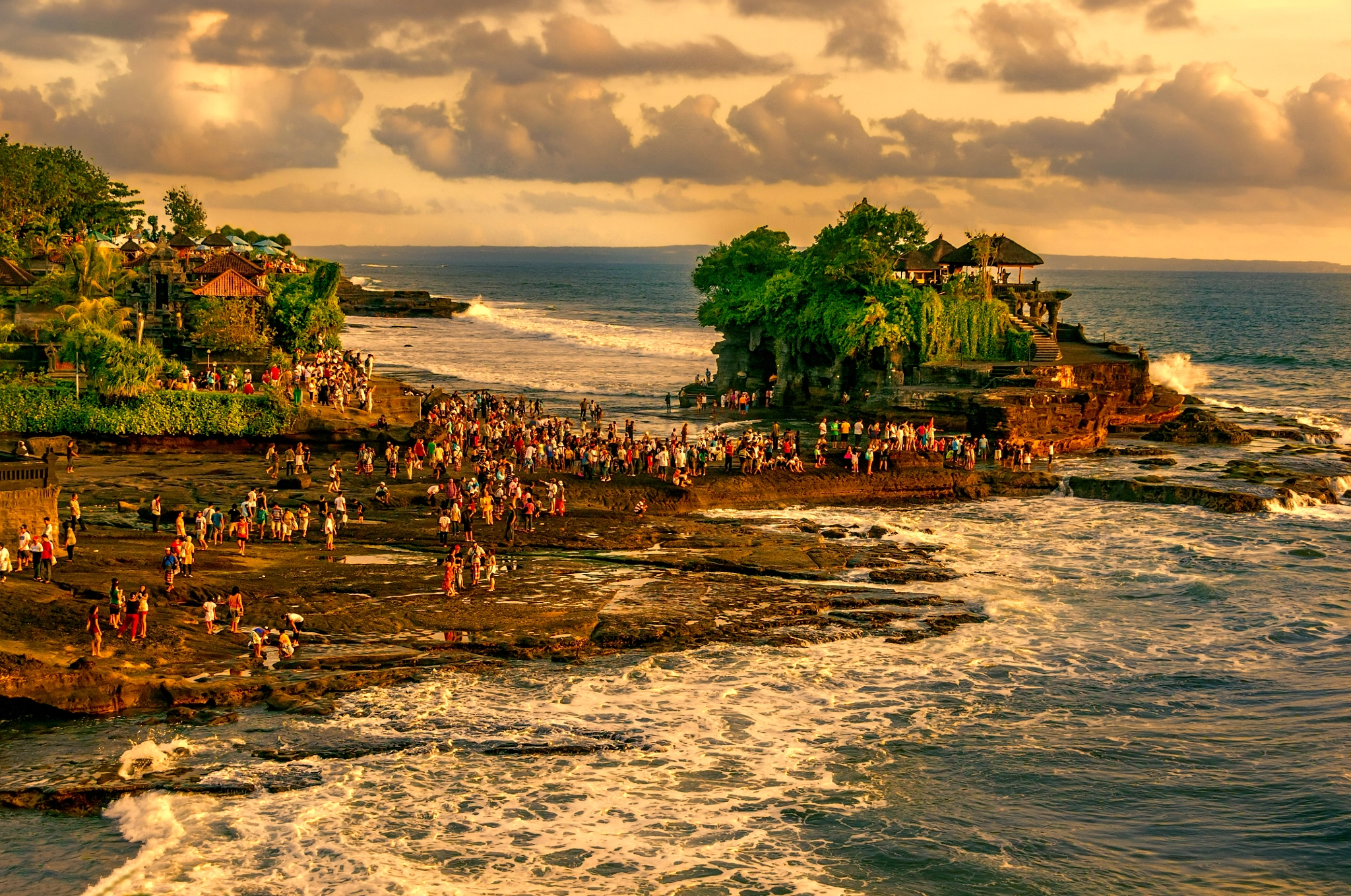 tanah lot sunset tour photos