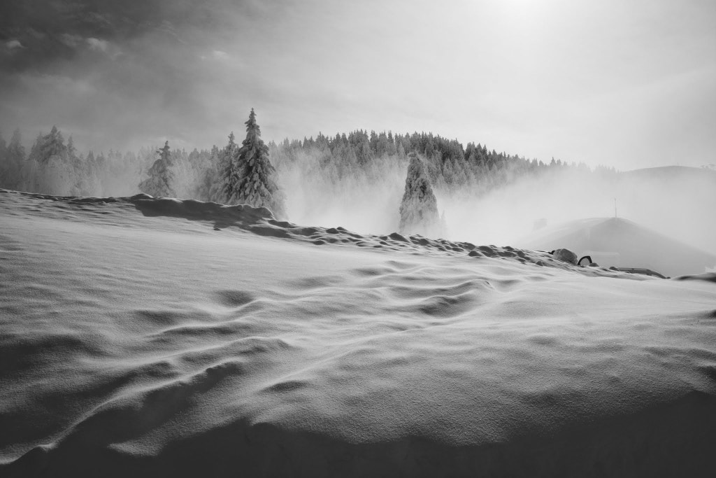 Snow in alps by Franck Chevallereau on 500px.com