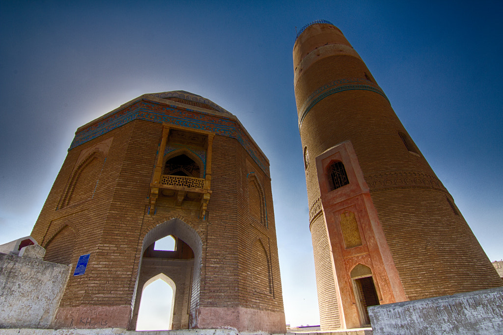 Tomb of Masum Shah_2 by Zulqarnain Mengal on 500px.com