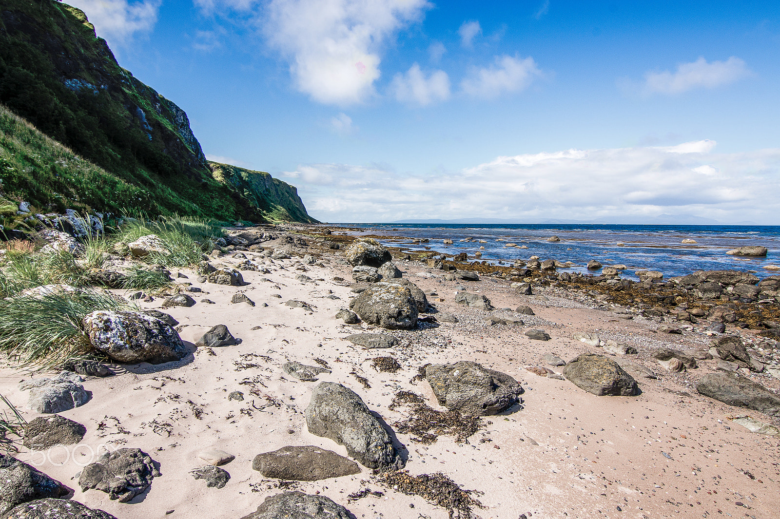 Sony Alpha DSLR-A550 + 20mm F2.8 sample photo. Scotlands coastline photography