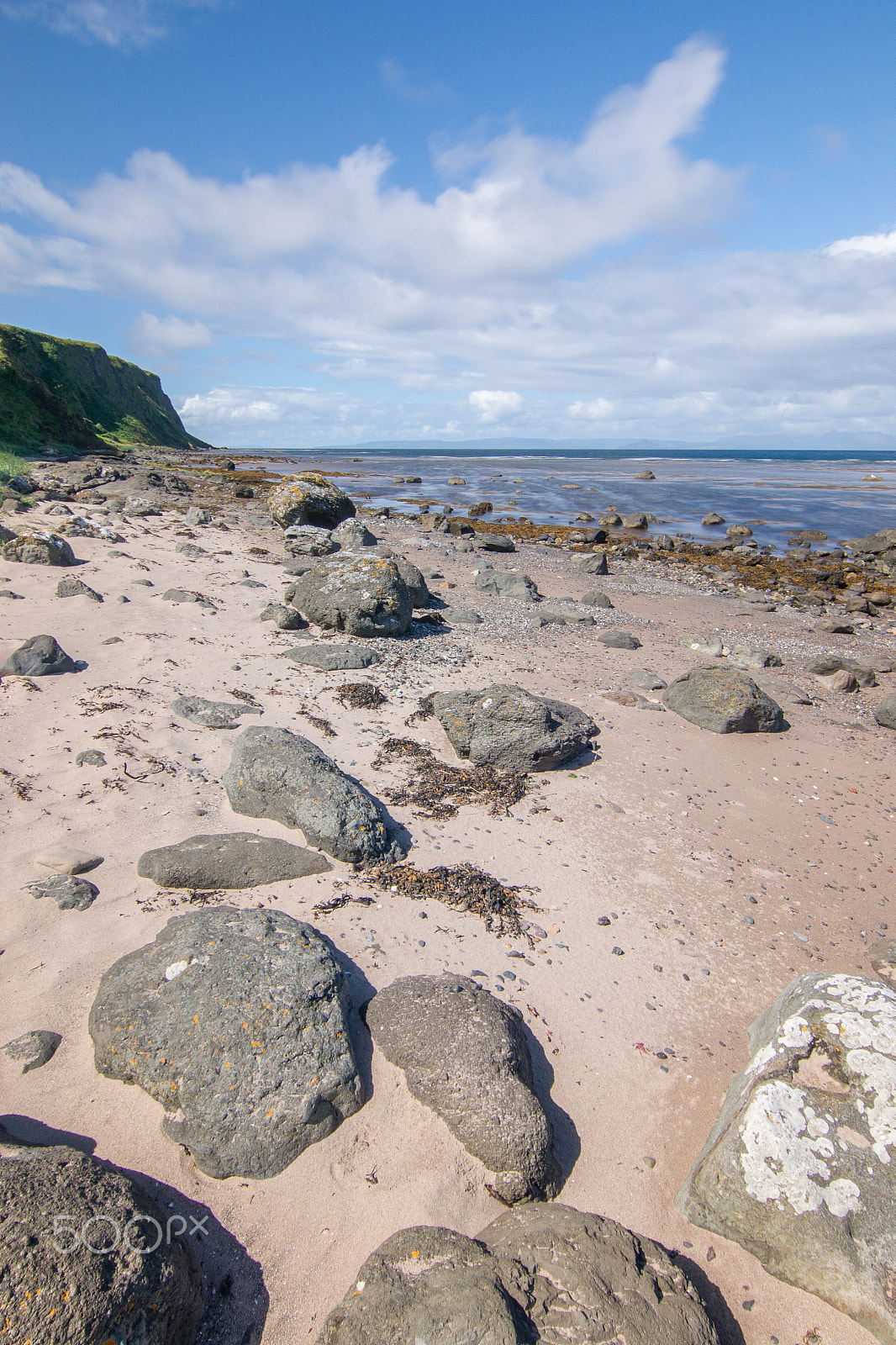 Sony Alpha DSLR-A550 + 20mm F2.8 sample photo. Stepping stones to the horizon photography