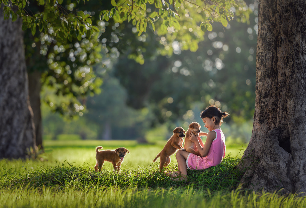 Friends by Sarawut Intarob on 500px.com