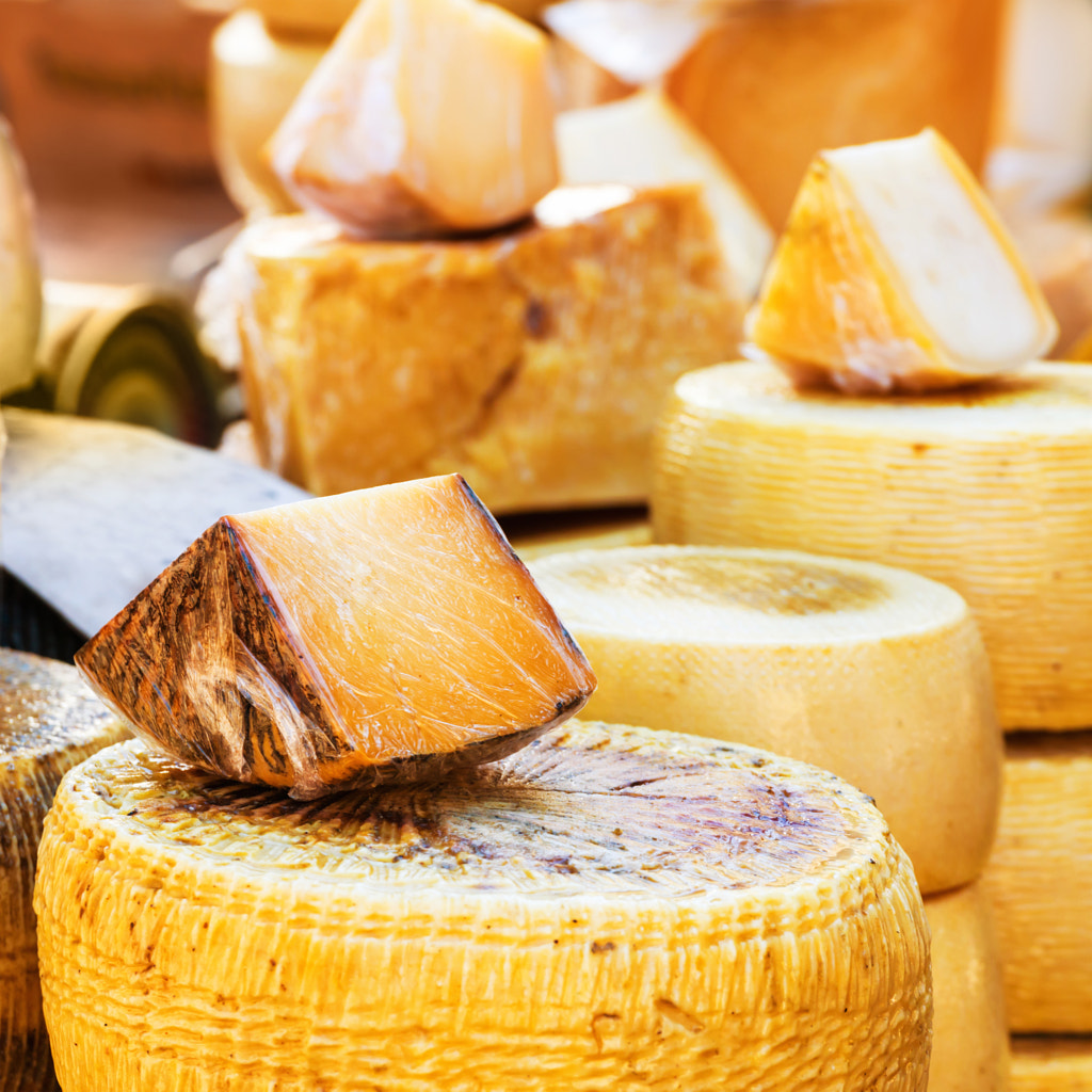 Different sorts of italian cheese by Pavlo Vakhrushev on 500px.com