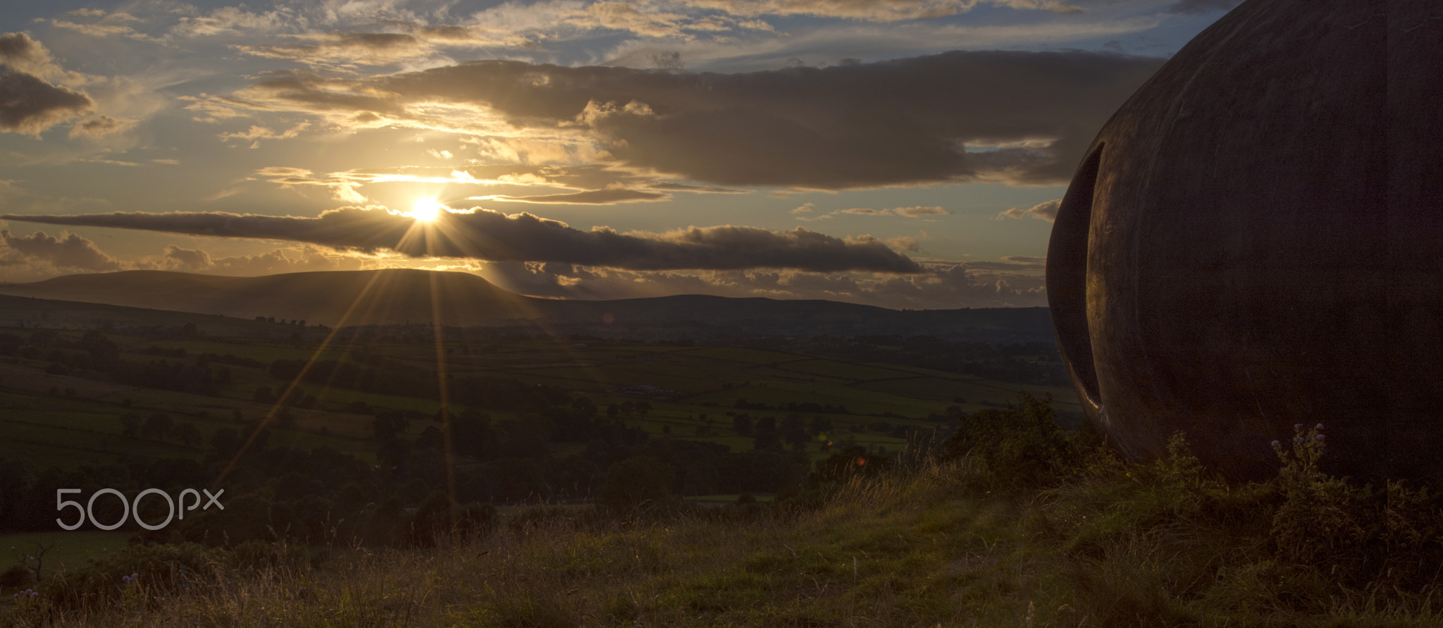 Sunset at the atom